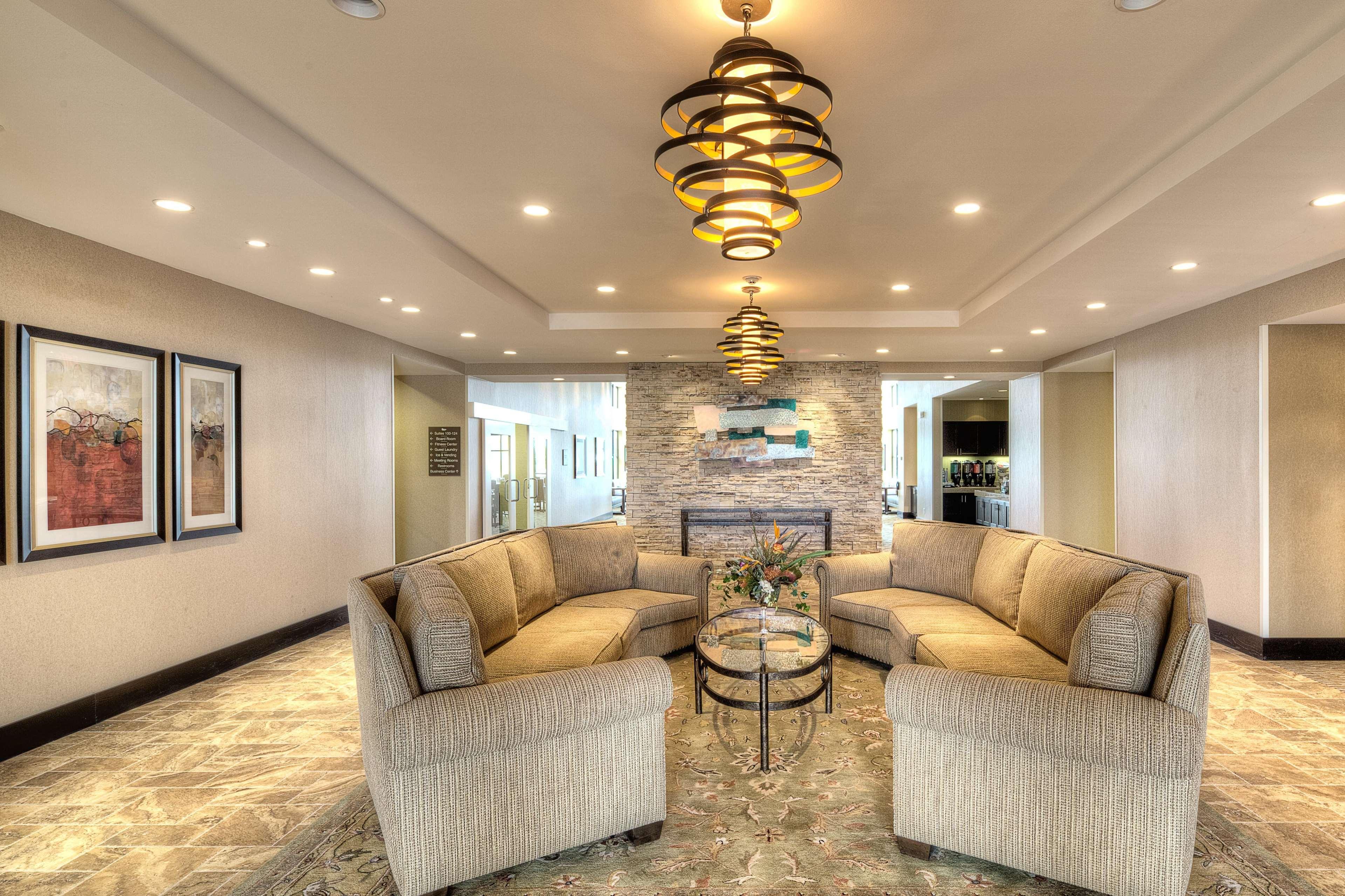 Homewood Suites By Hilton Victoria Eksteriør bilde
