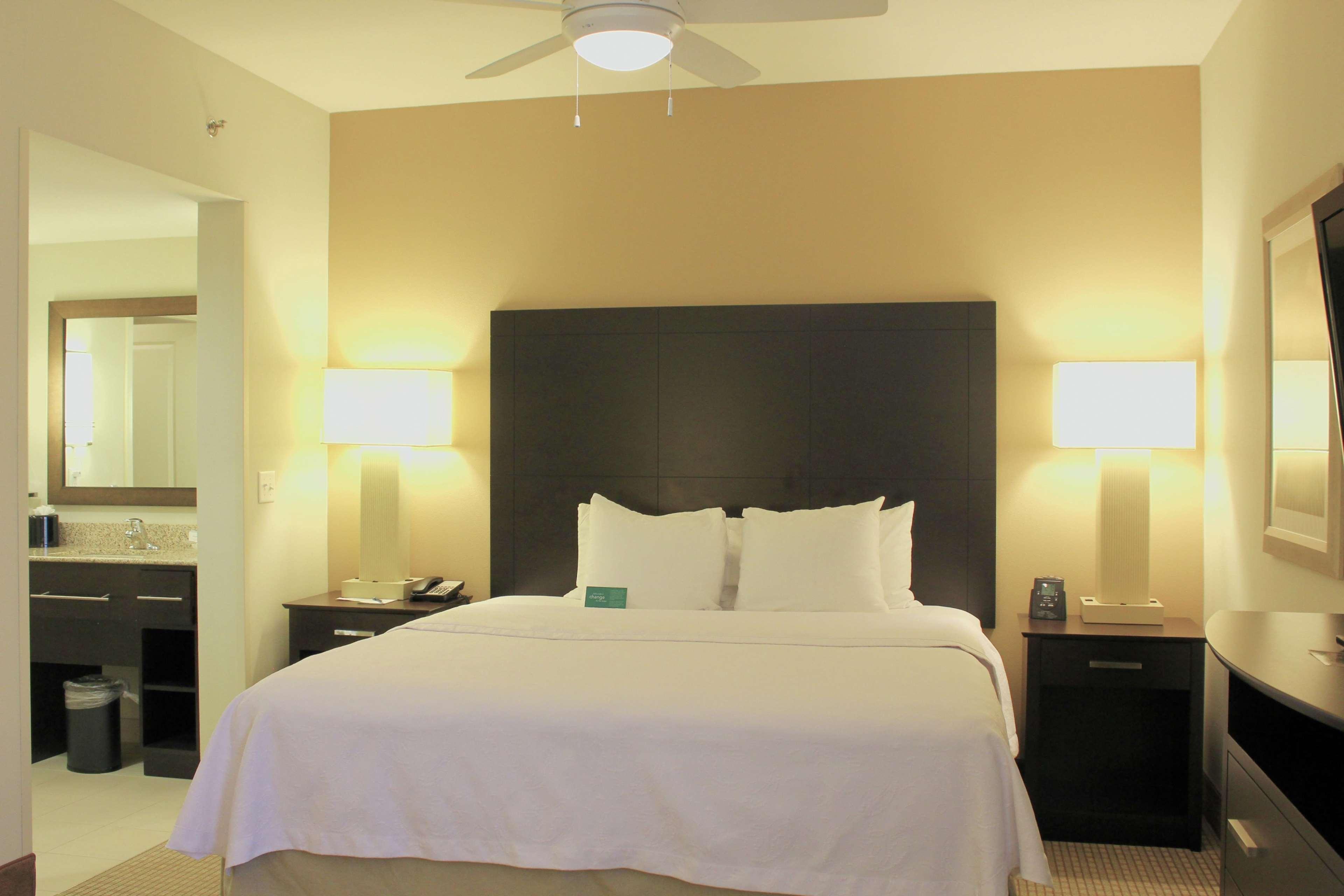 Homewood Suites By Hilton Victoria Eksteriør bilde